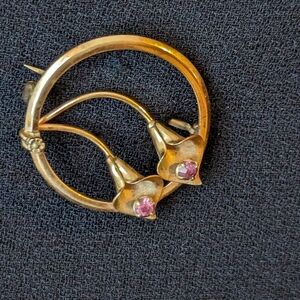 💕 White & Co Vintage Calla Lily flower circle round pink Rhinestone, gold pin